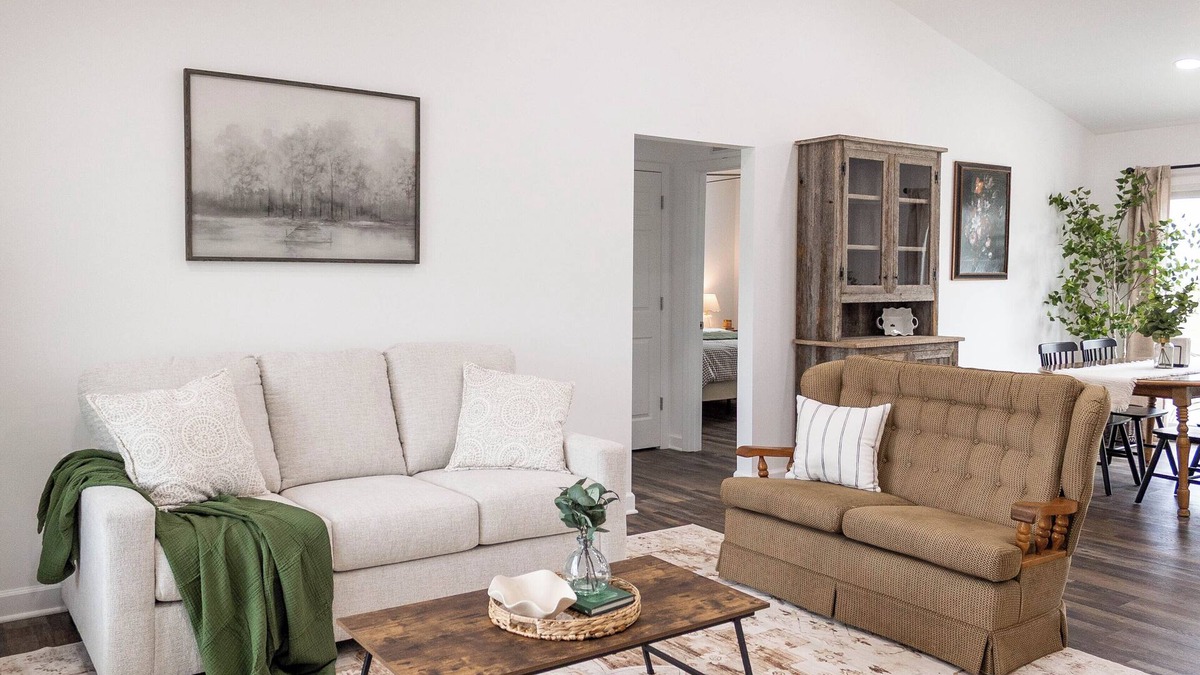 Cynthiana House | Sleeps 6, brand new, great location