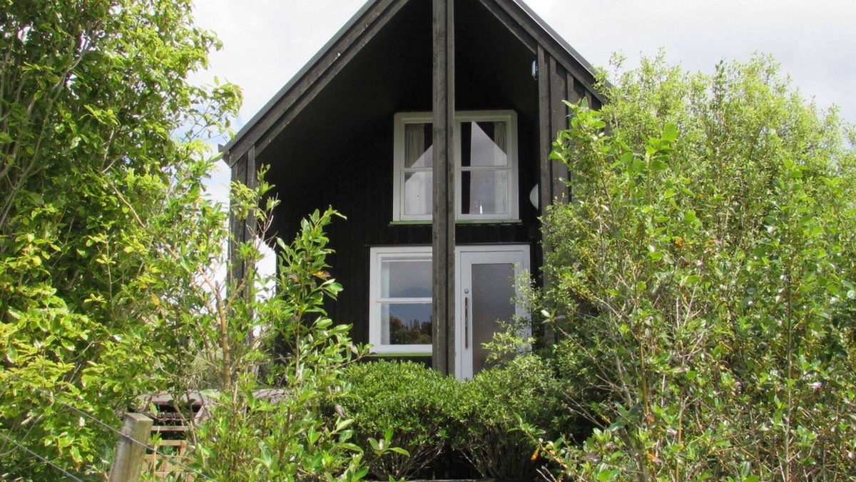 Whakamarama Cottage | Slice of heaven cabin
