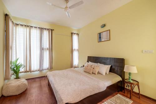 Brookefield House | Sliceinn Autumn - Brookefield