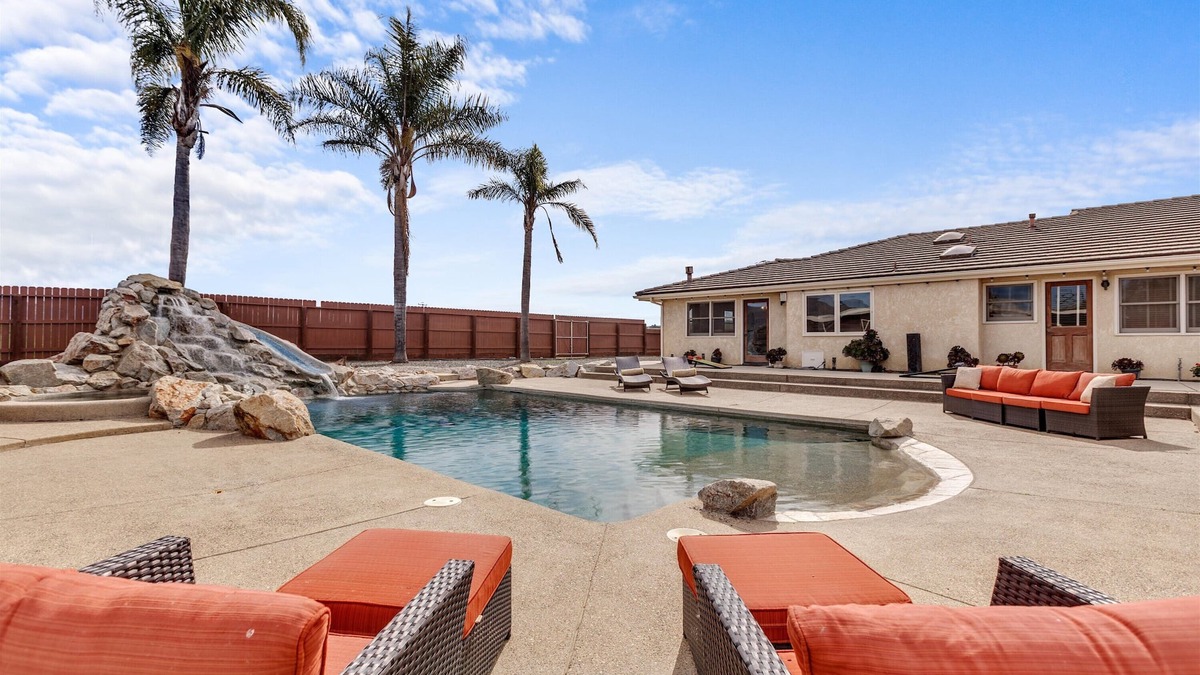 San Luis Obispo House | SLO Living At The Gateway To Edna Valley.