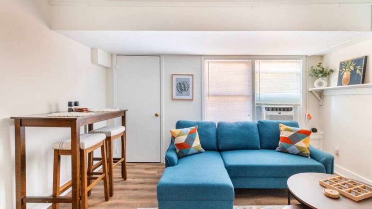Danville Apartment | Small and Stylish: Main St. Apt