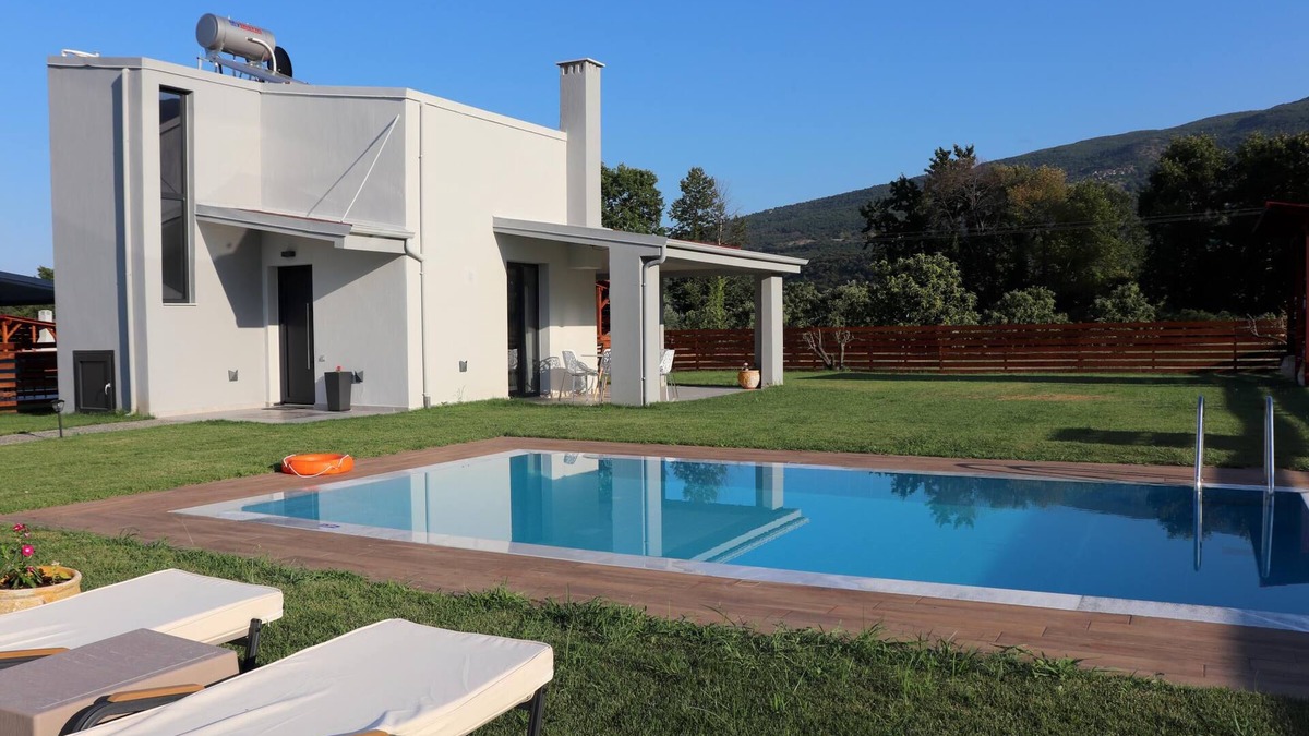 Skotina House | Small beautifully located resort with private pools.