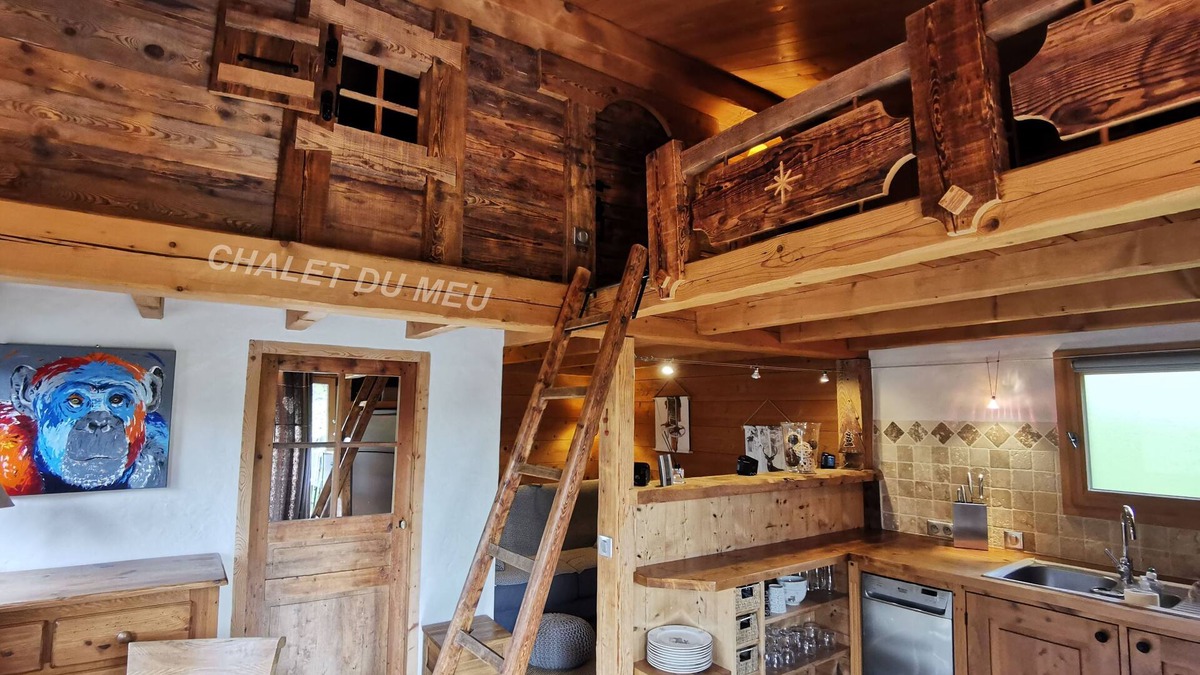 Megeve Ski Chalet | Small detached chalet with character, garden and terrace