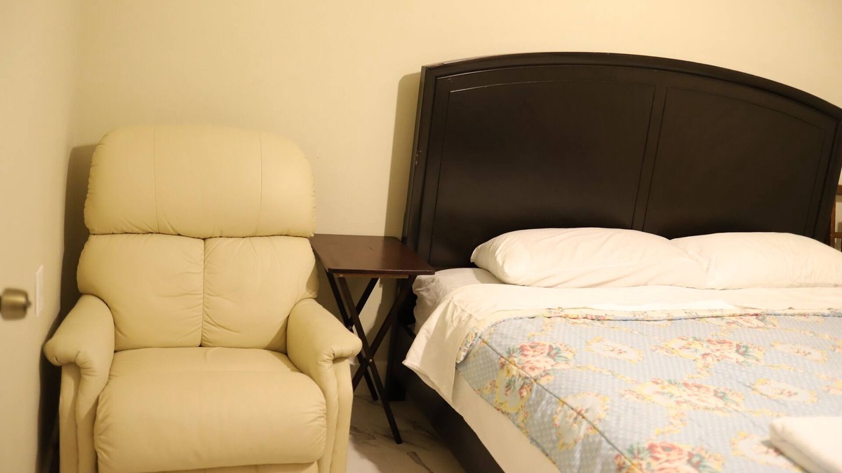 Lake Worth Apartment | Small efficiency hypoluxo
