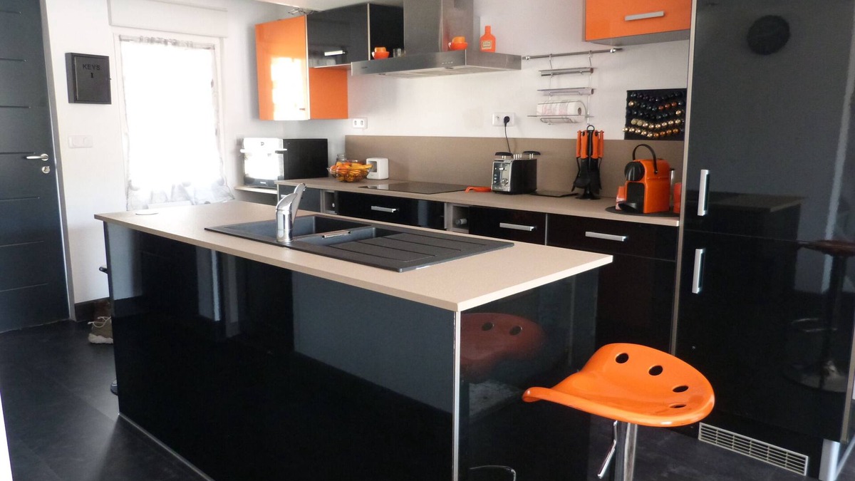La Tremblade House | Small traditional house classified 3 * 3 km from the beaches