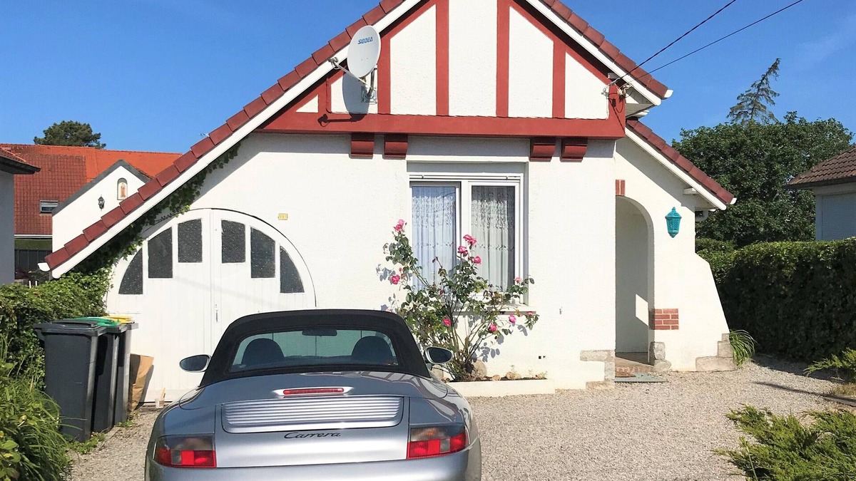 Stella-Plage Villa | Small typical villa named Stella Beach