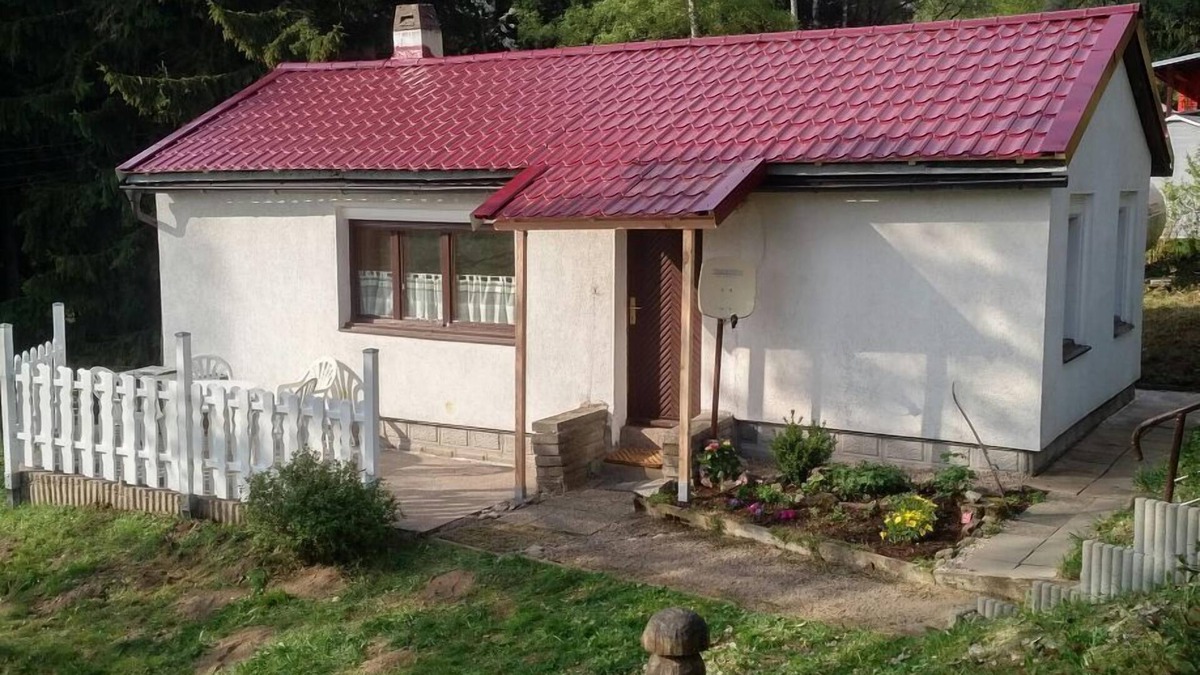 Suhl House | Small vacation home with sauna barrel in the Thuringian Forest on the Rennsteig