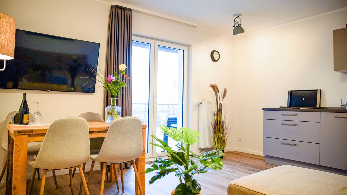 Neuastenberg Apartment | Smart Resorts - Haus Opal - Ferienwohnung 402 mit 1 Schlafzimmer und Balkon, max