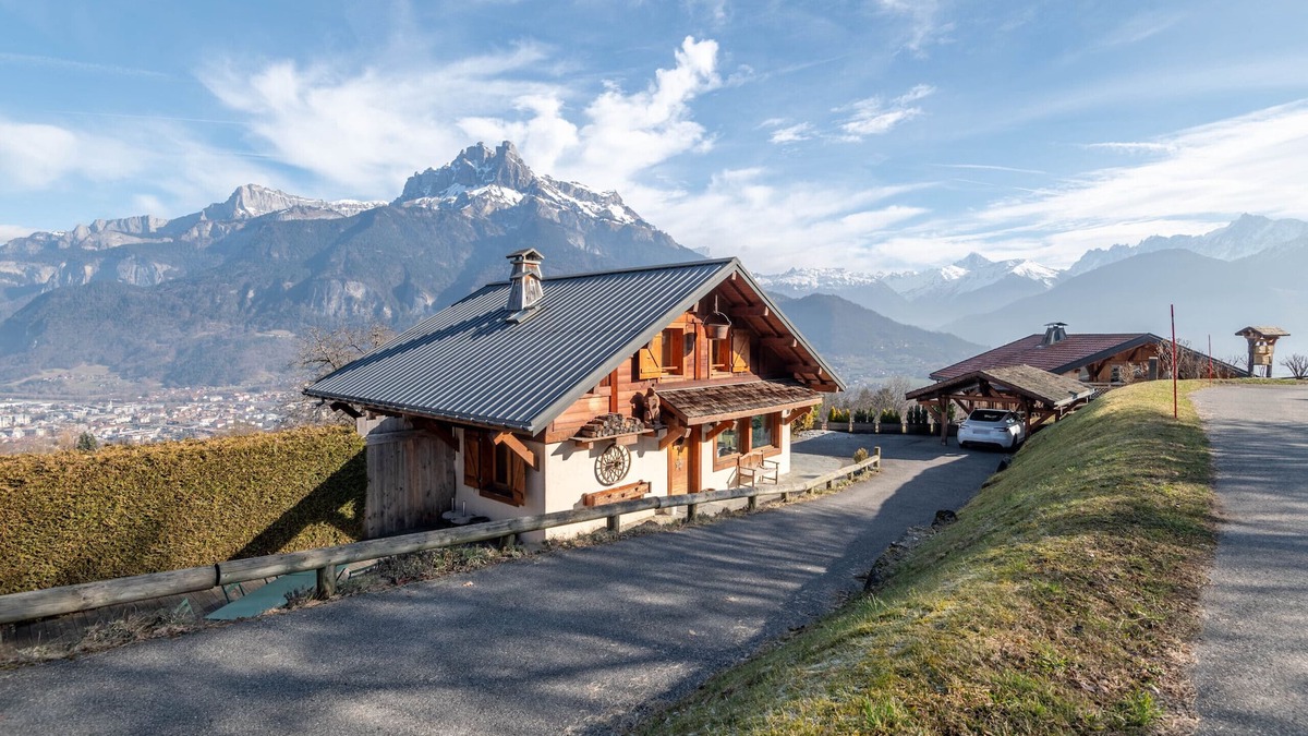 Sallanches Ski Chalet | SmartStay - Chalet face au mont Blanc
