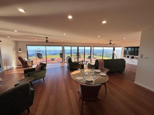 Niangala Villa | Smokey Cape Retreat