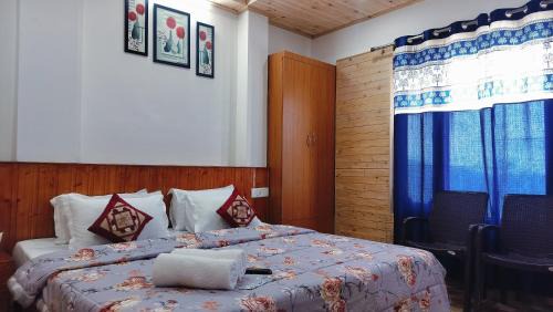 Dalhousie House | Snow Mount View Dalhousie