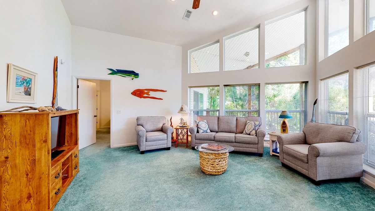 Sea Palm Village House | Snowbird-friendly home near the beach with deck, outdoor shower, W/D