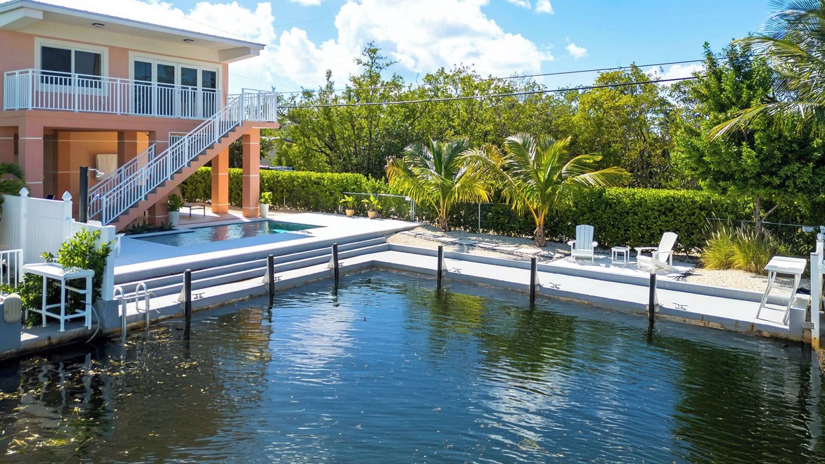 Twin Lakes House | Snowbird Paradise - New Vacation Home in Key Largo