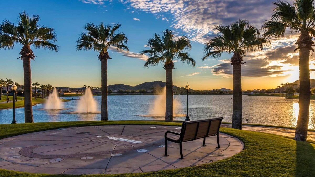 Montecito in Estrella House | Snowbirds & Sports Fans - Your Immaculate Desert Oasis Awaits
