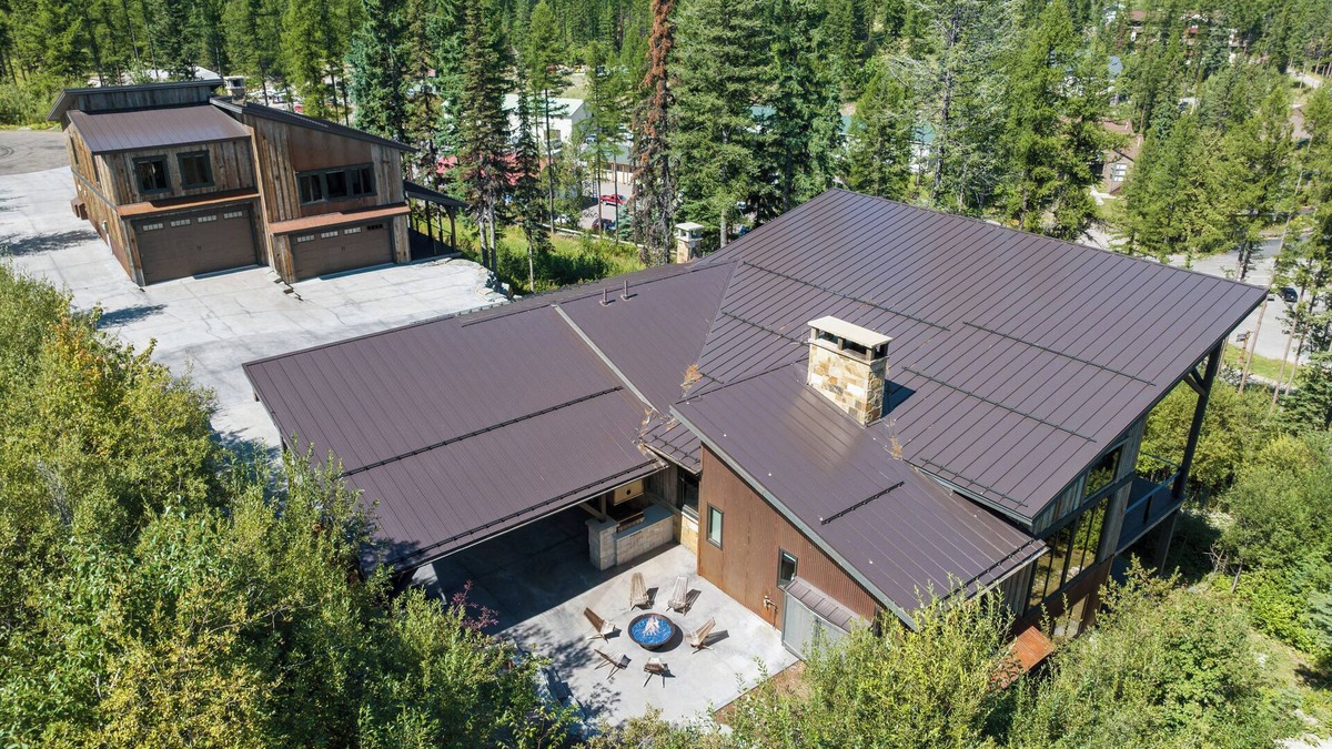 Whitefish House | Snowghost Estate – Luxury Ski-In/Ski-Out Lodge -9BR -3 Hot Tubs - Steam Room