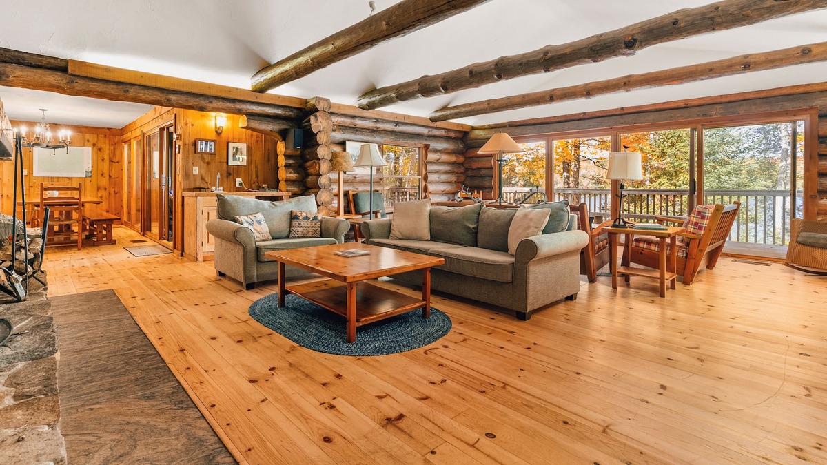 Dysart et al Cabin | Snowmobile & Pet-Friendly Group Lakefront Lodge Near Dorset