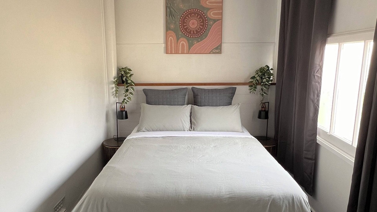 Renmark Apartment | Snug & Cosy Unit with Relaxing Bath