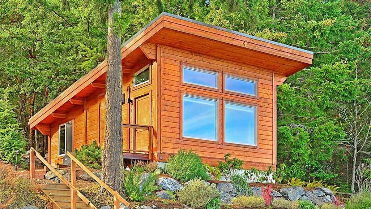 Friday Harbor Cabin | Snug Harbor Resort and Marina - One Bedroom Water View Cabin