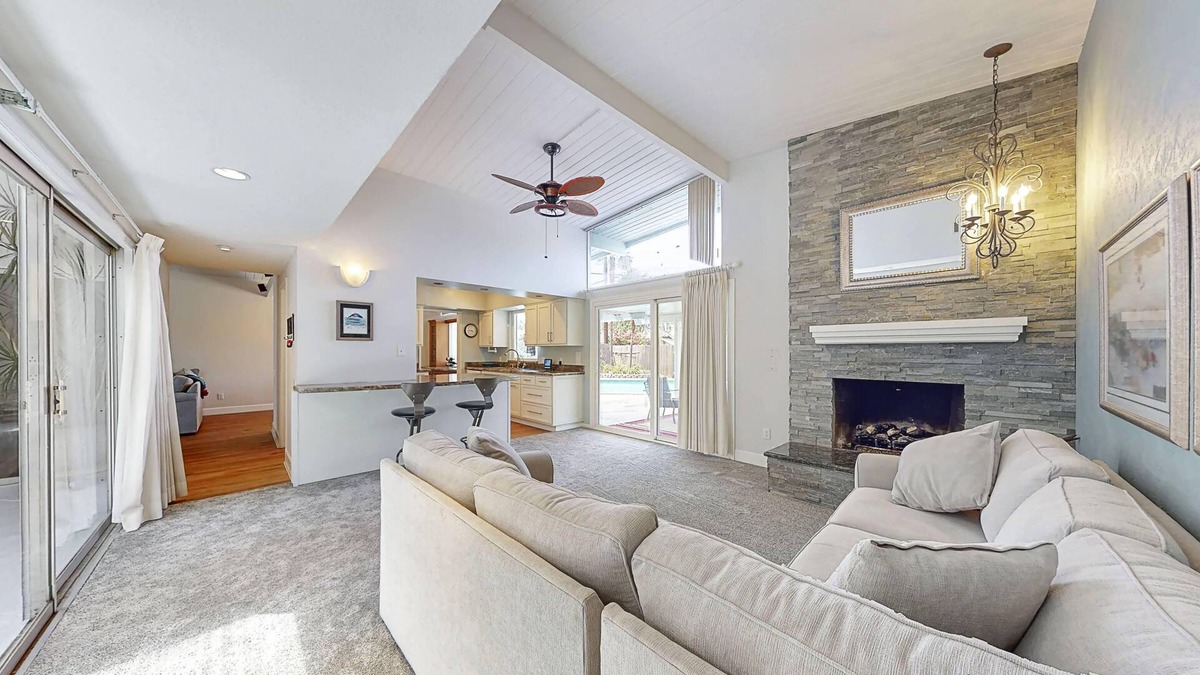 Bonita House | So Cal base