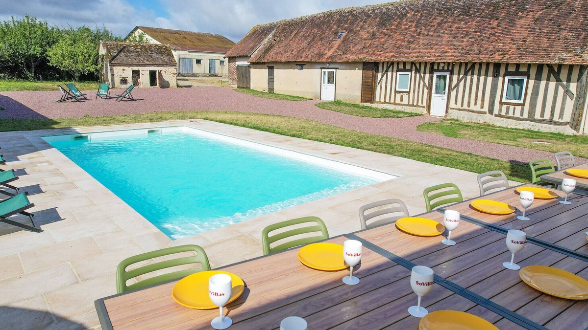 Droue Villa | So Villa Huchetiere - Piscine Chauffée - Basket - 2h Paris - 30 p