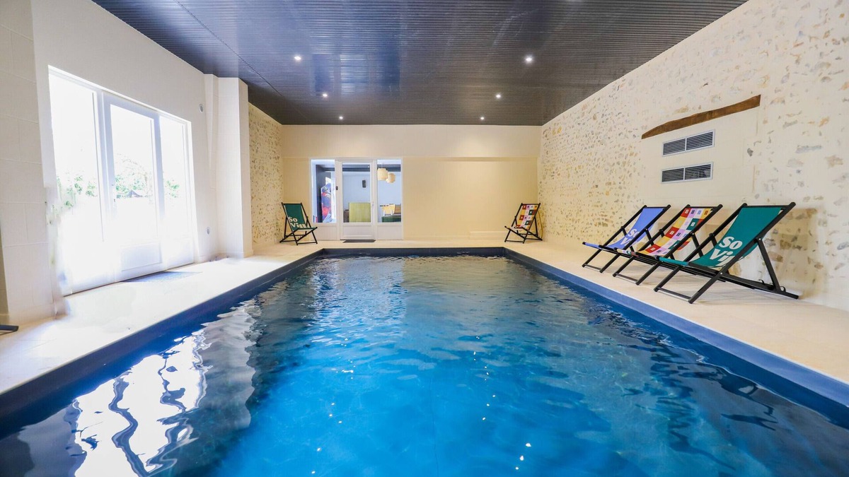 Concressault Villa | So Villa Vaslots (18) - Indoor pool - Basketball - 2h from Paris - 30p.