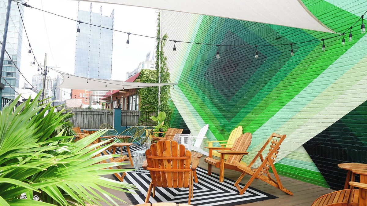 Rutledge Hill House | SoBro Guest House #2 by AvantStay | 2 Blocks to Broadway + Local Art + Parking