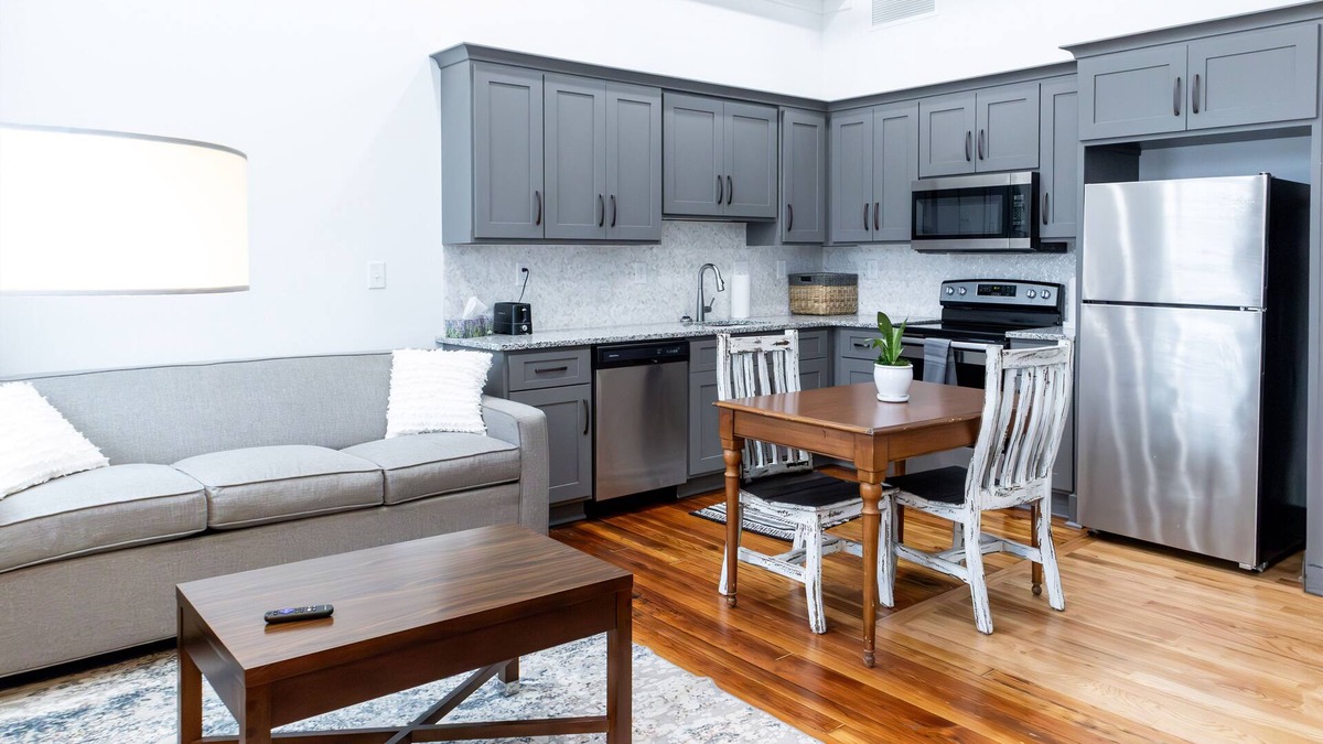 Cartersville Apartment | Soho Loft 5