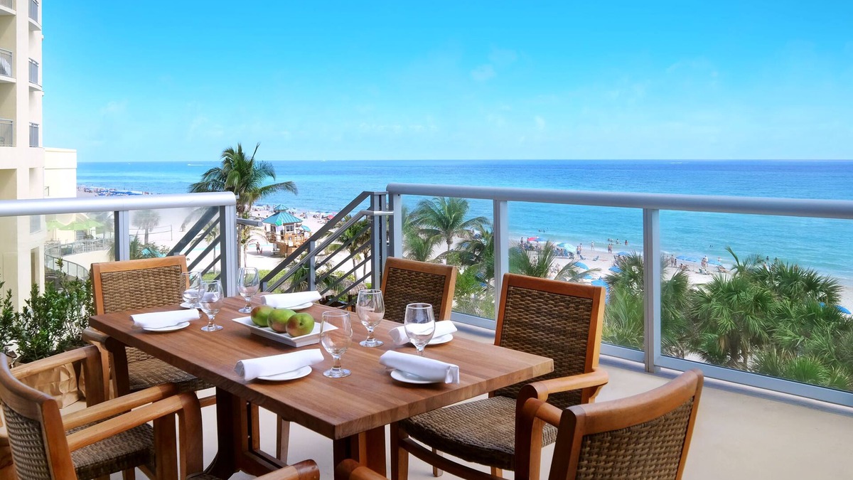 Sunny Isles Beach Hotel | Solé Miami, A Noble House Resort