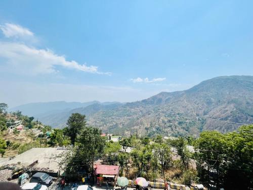 Nainital Apartment | Solace