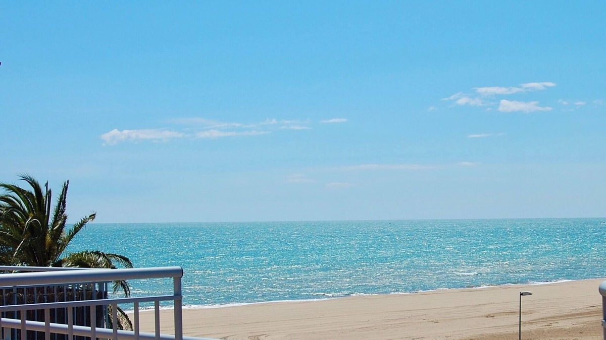 Castelldefels Apartment | SOLIAIR BEACHFRONT CASTELLDEFELS