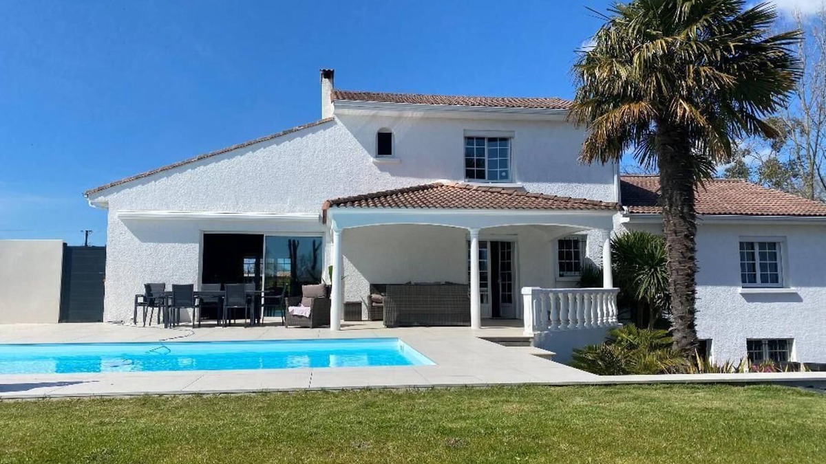 Mouilleron-le-Captif Villa | Somptueuse Villa Avec Piscine à 25 min de la Plage