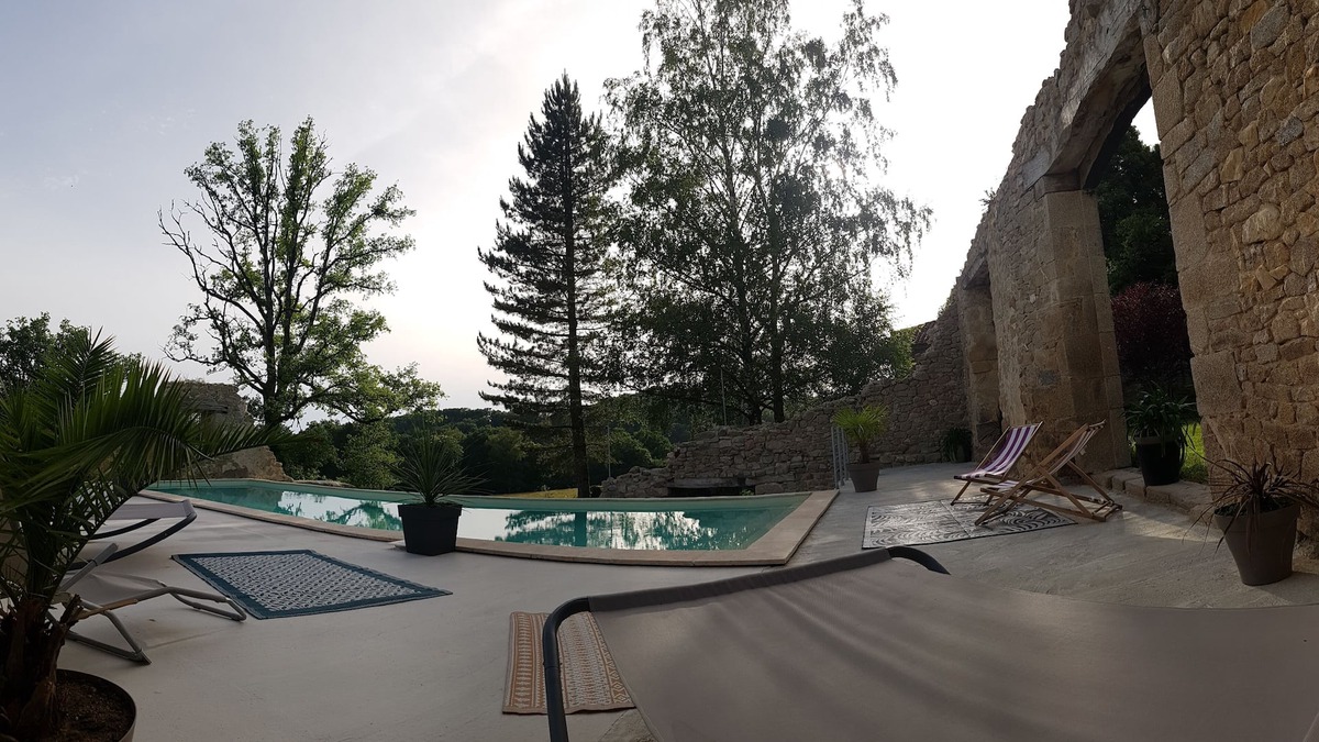 Latronquiere Villa | Somptueuse Villa du 18ème Siècle Avec Piscine et Jacuzzi