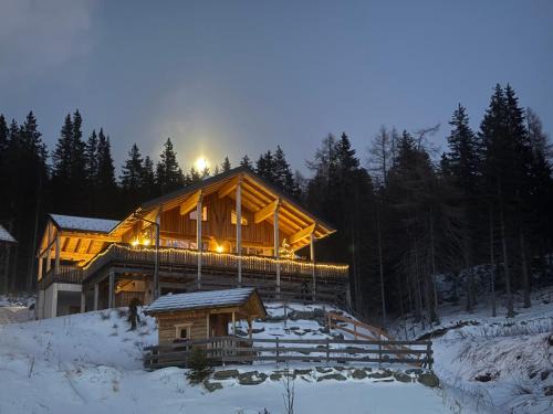 Lachtal House | Sonnberg Chalet - Entspannung pur im Luxus Chalet mit Whirlpool-Sauna