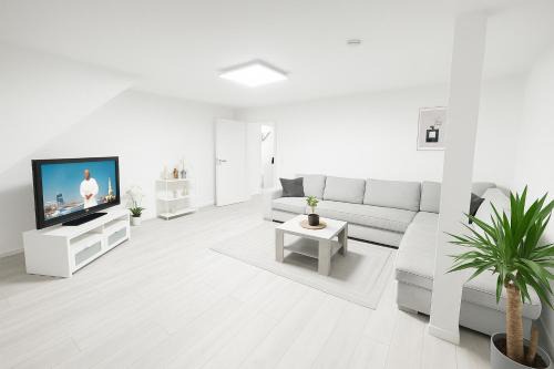 Neudorf-Nord Apartment | Sonnenglanz Wohnung auf der Vierten