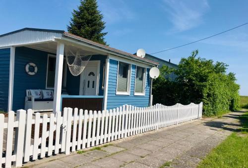 Monkebude House | Sonniges Ferienhaus Fischer-Huus vor Usedom & direkt am Haff und Wasserzugang