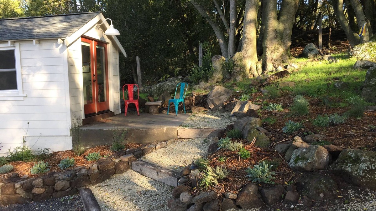 Petaluma Cottage | Sonoma Country Cottage, On 50 Acre Ranch - Big Views, A Magical Spot.