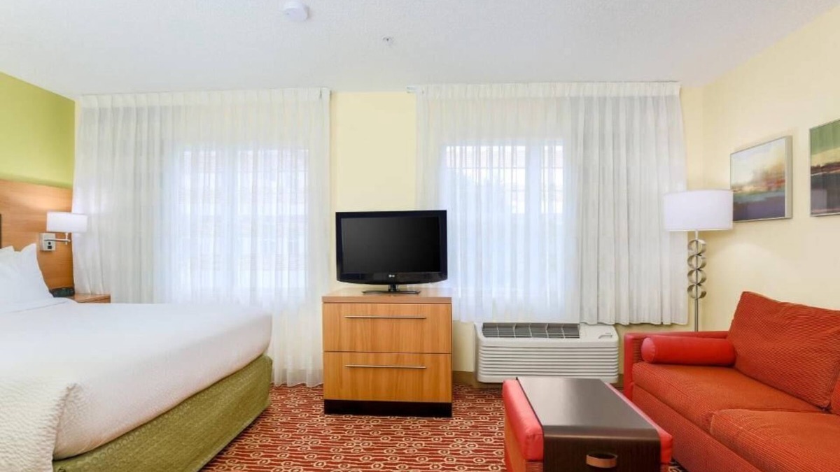 Fairbanks Hotel | Sontesta simply suites