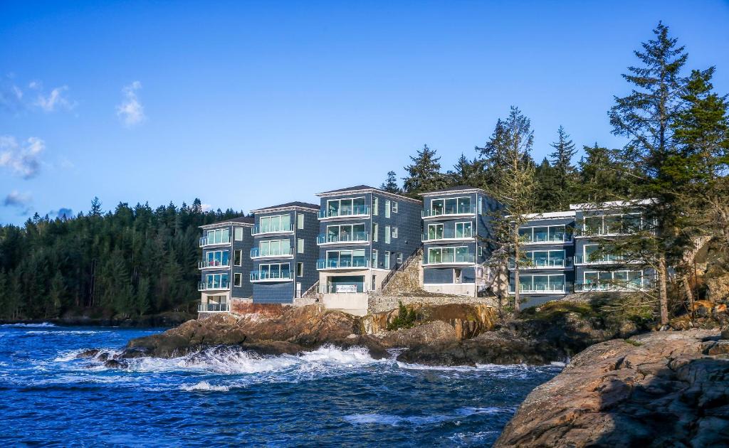 Sooke Resort | SookePoint Ocean Cottage Resort