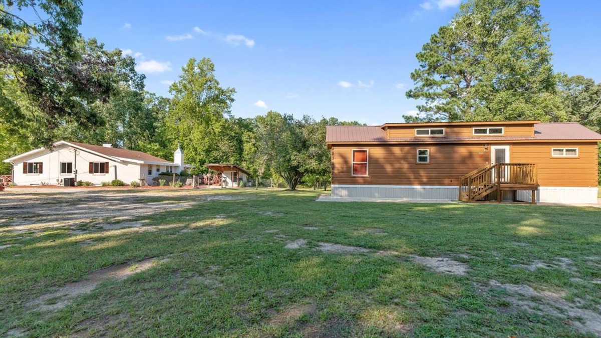 Raleigh House | Soothing 3-bedroom house in Raleigh