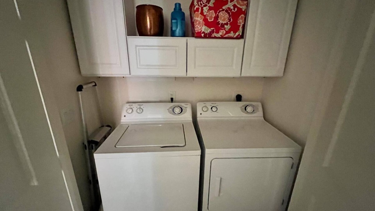 Silk Stocking Neighborhood Apartment | Soothing apartment with AC in charming Chandler