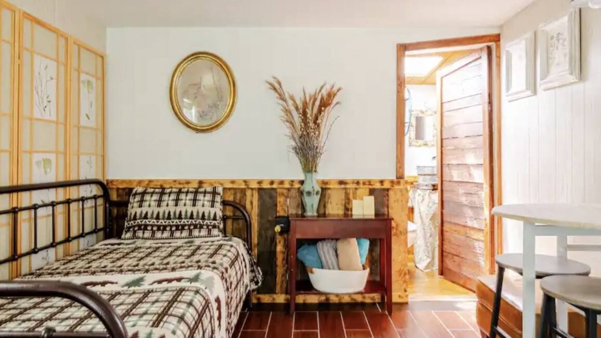 Arcadia Cabin | Soothing cabin with AC in charming Arcadia