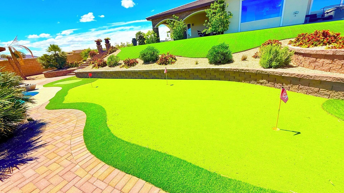 Foothills House | Sophisticated luxury Paradise-Resort,Spectacular Strip & Mountain View’s, Pool.!