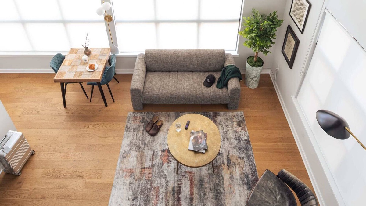 Old City Apartment | Sosuite | Corner 2BR Loft w W/D, Shared Roofdeck