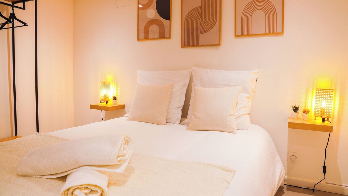Alpes-Romans Apartment | Souplex - Center - Terrace - Air conditioning