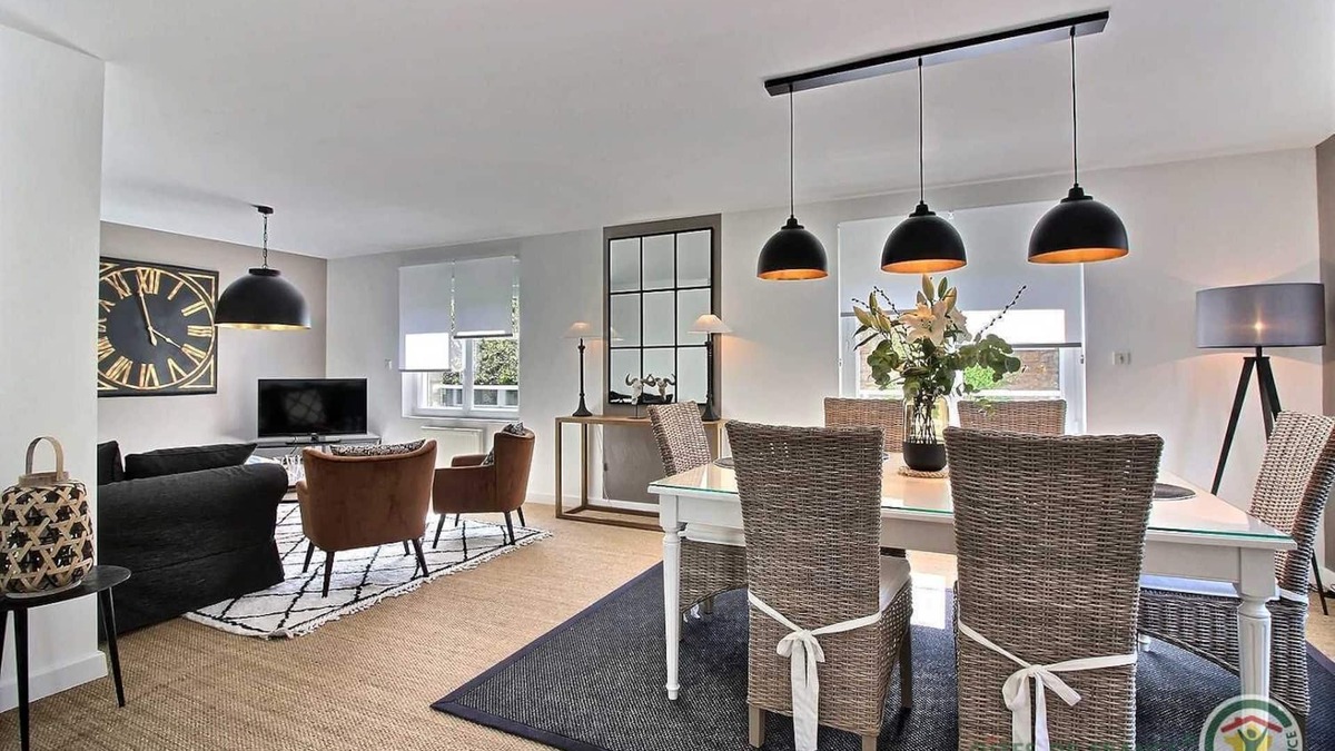 Crehen House | Sous le Cerisier - CREHEN