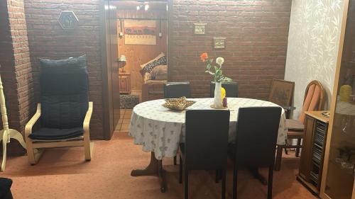 Baunatal Apartment | Souterrainwohnung Zum Leiselsee