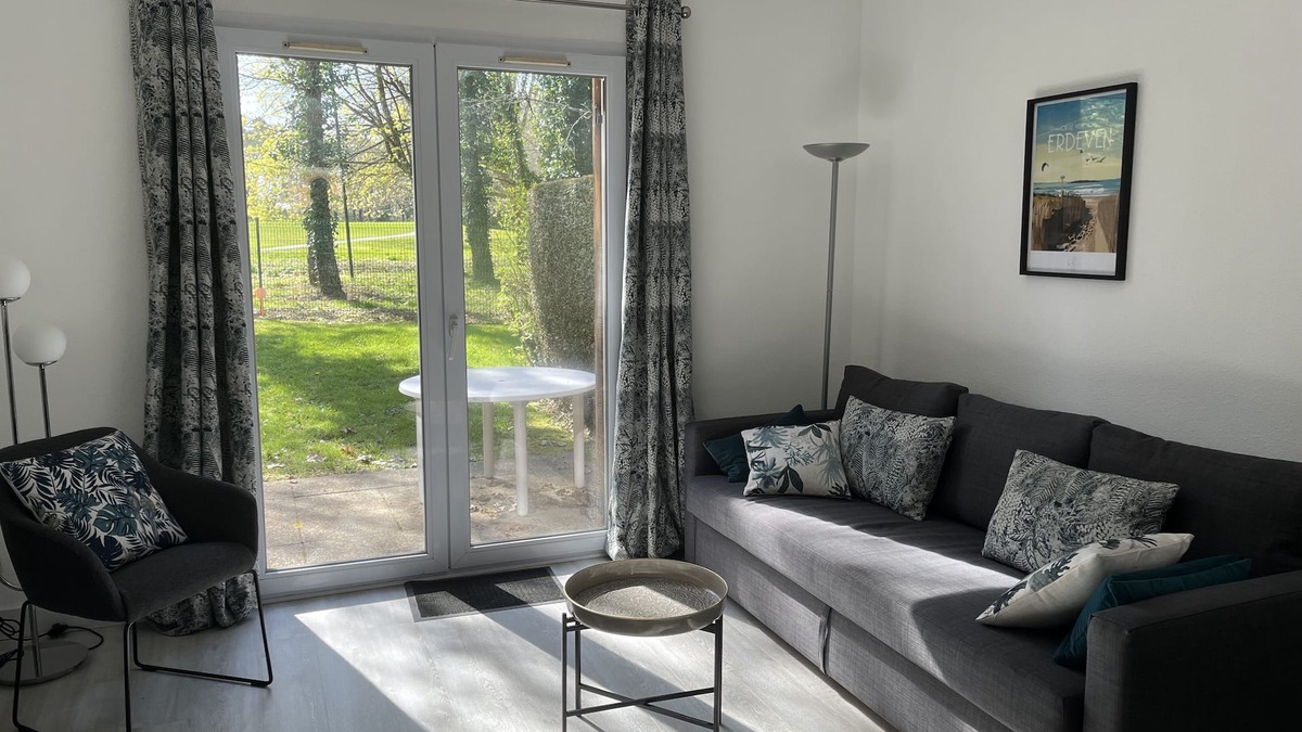 Ploemel House | South Britany house with a heated swimming pool, facing golf of Saint Laurent, at 7 kms from beaches and Carnac