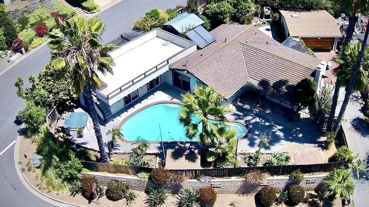 South Laguna House | South Laguna Beach summer rental near Montage Resort