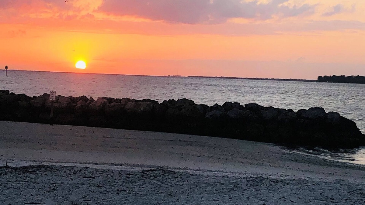 Ruskin House | South of Tampa - Gulf Coast’s Slice of Paradise