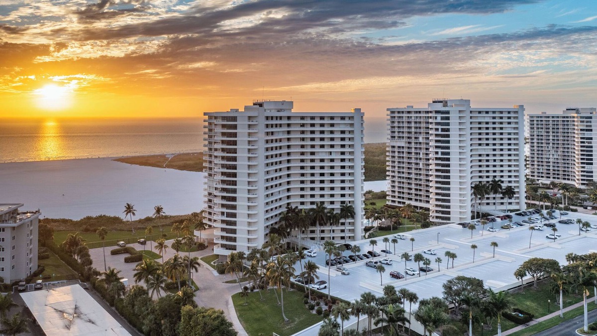 Marco Island Condo | South Seas Tower 4-1101 .Gorgeous Sunset Views